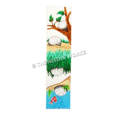 eyeglass case with golf balls in different hazards