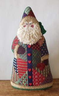 Juliasneedleworks-patchworksanta