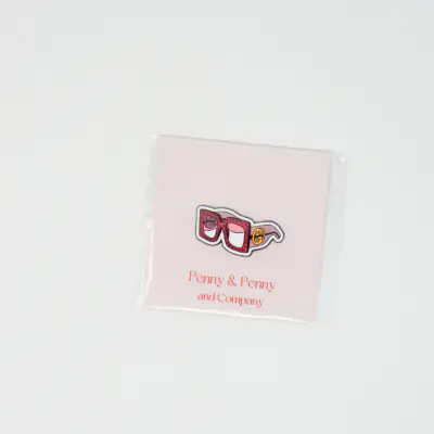 Glam Goggles Needle Minder