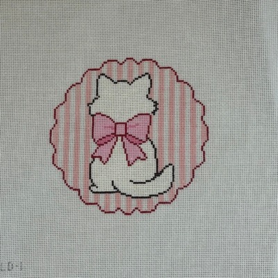 Kitty Pink Behind