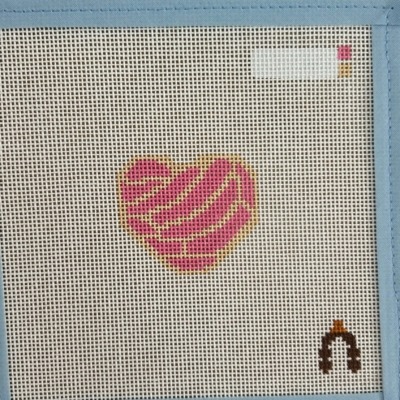 Pink Concha Heart Small