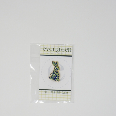 Floral Vine Bunny Needleminder